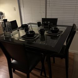 Dining Room Table *free*