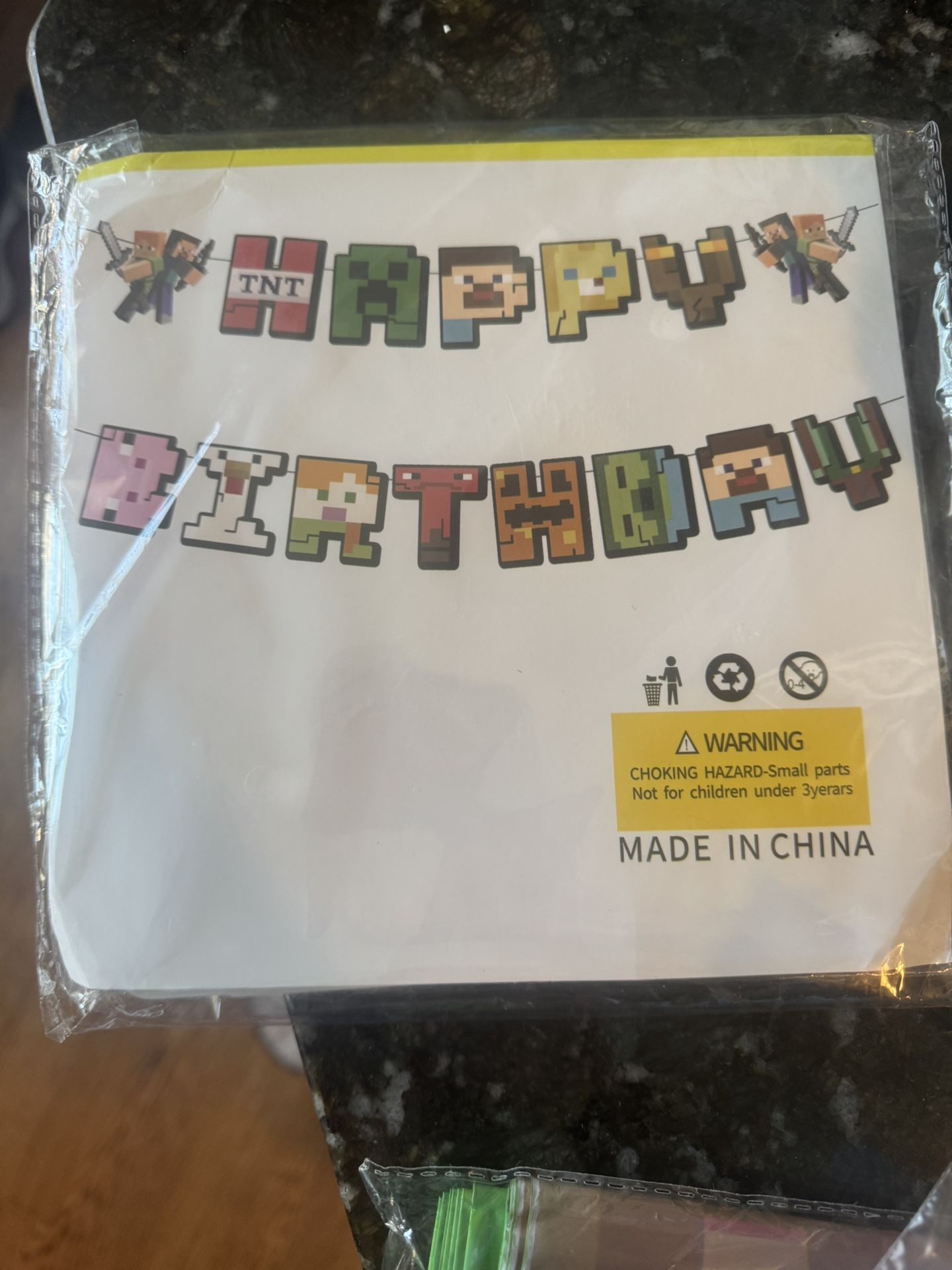Minecraft Birthday Banner And Cup Cakes Topers