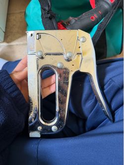 Arrow T25 Staple Gun