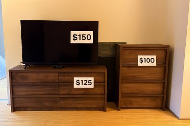 Wood Dressers Chest Of Drawers
