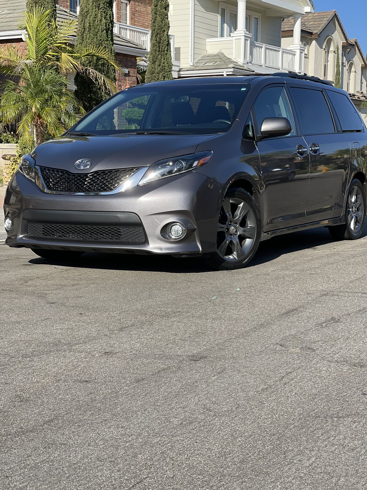 2016 Toyota Sienna