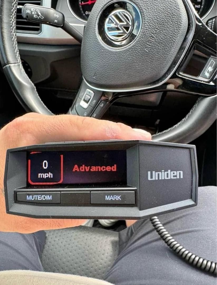 Uniden R8 Radar Detector