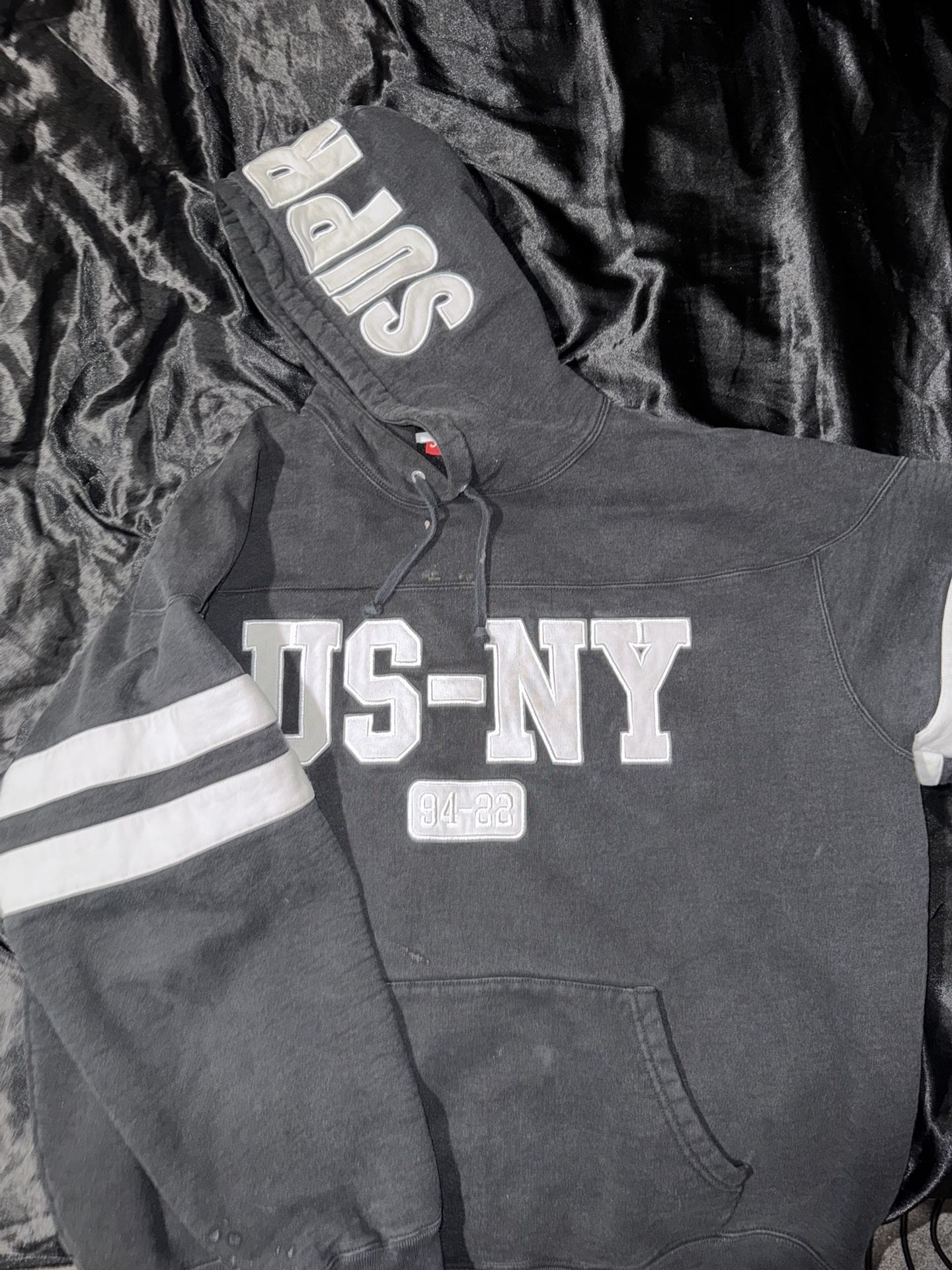 Supreme US-NY Hooded Sweatshirt