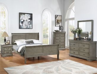 Super Cheap!!! 4pcs Grey Louis Philippe Bed. Available