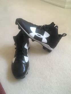 Under armor football cleats