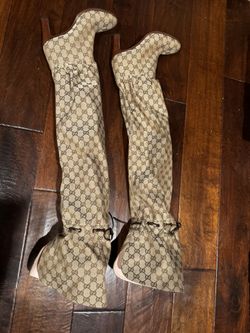 Gucci High Boots Size 7.5 Woman's Brand New !