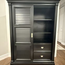 Complete Queen Bedroom Set – Includes Bed Frame, Mattress, Dressers & Nightstand – Black Wood