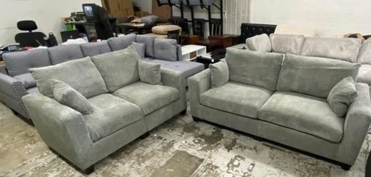 New corduroy couch and love seat set / free delivery