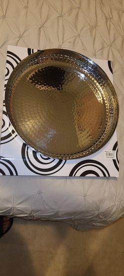 Elegance Hammered Stainless Steel Round Tray 13"