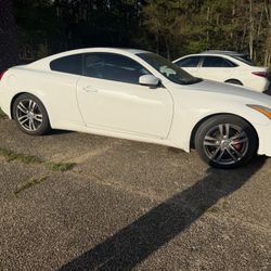 Infiniti G37