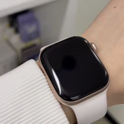 Apple Watch Series 10 GPS + CELLULAR 