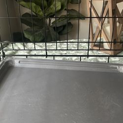 Medium Sized Dog Crate
