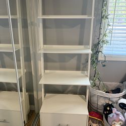 3 tiered ladder book shelf