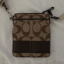 Coach Shoulder Purse In Brown - Brand New