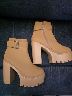 Fall/winter fashion boots