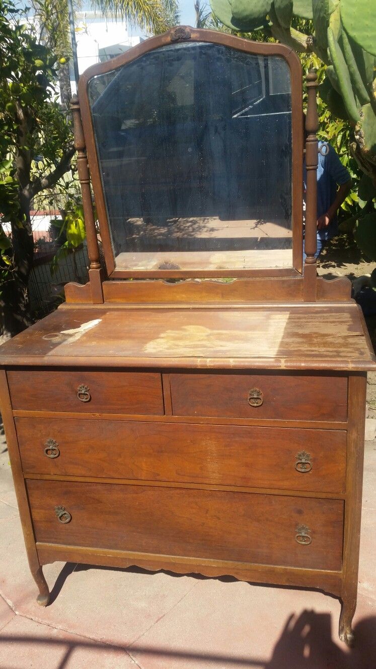 Antique Vanity Dresser