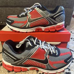 Brand New Men’s Nike Vomero 5 size 10.5 no box 