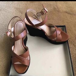 Pour La Victorie Wedge Sandals Never Worn