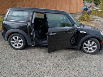 4 cars $$1500 each..  2011 mini..2014 traverse..2014 town and country..2011 vw tiguan