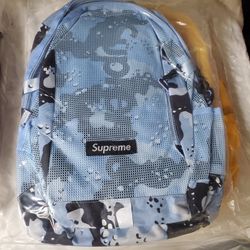 Supreme Backpack SS20 Blue Camo