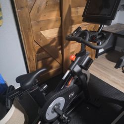 Nortictrack S15i Commercial Studio Cycle