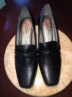 NEW Life Stride Swiss Black Shoe