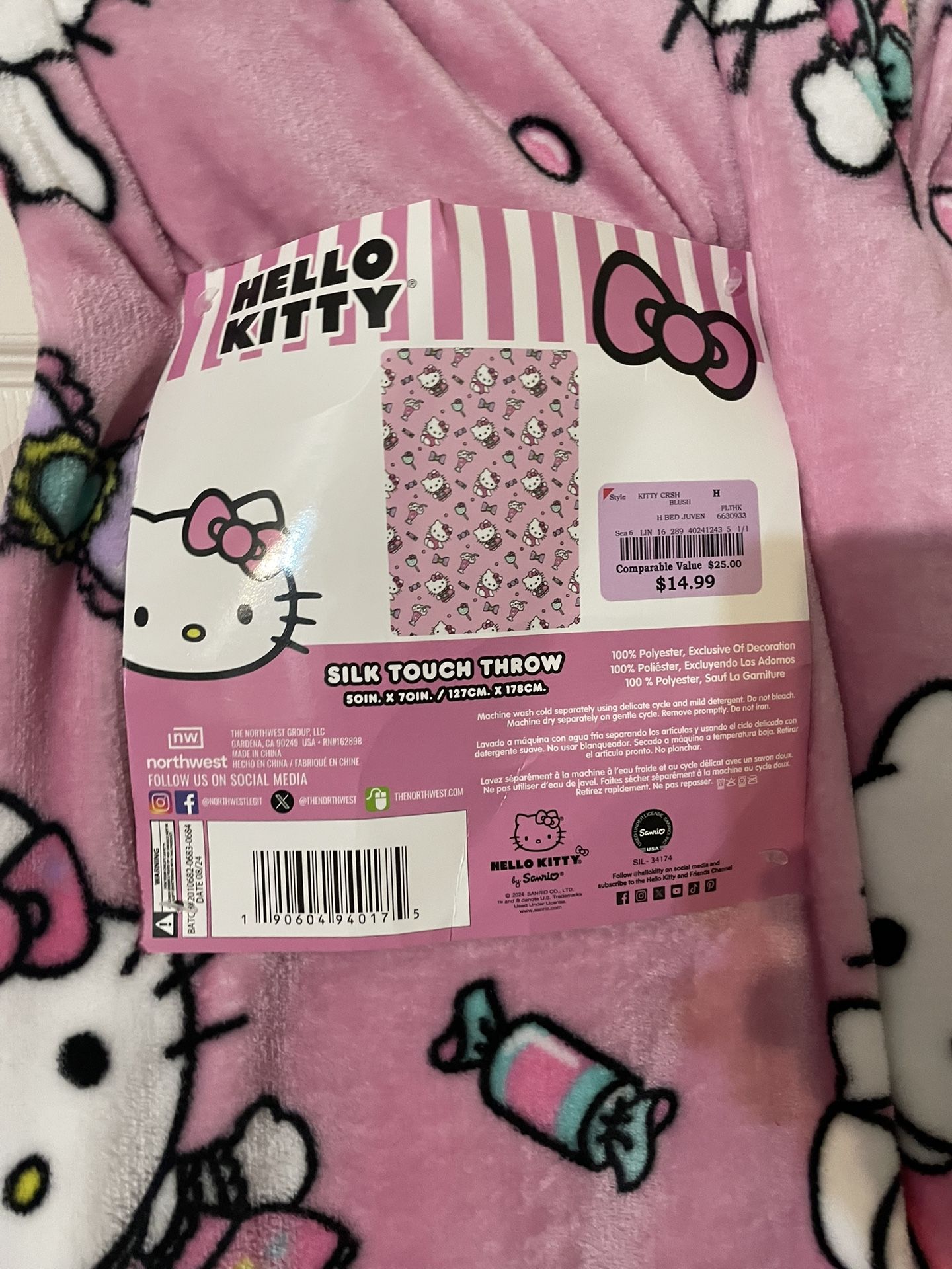 Hello Kitty Blanket