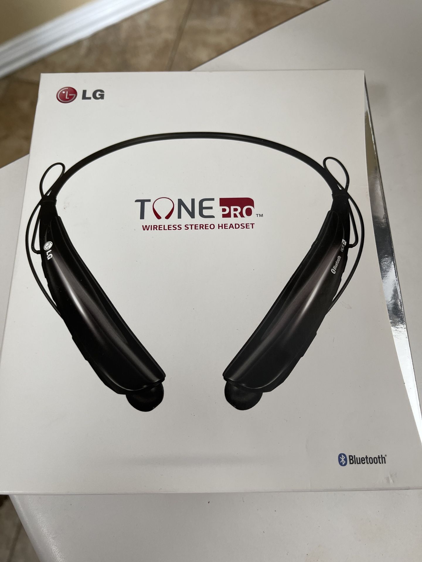 LG Tone Pro Wireless Stereo Bluetooth Headset/headphones 