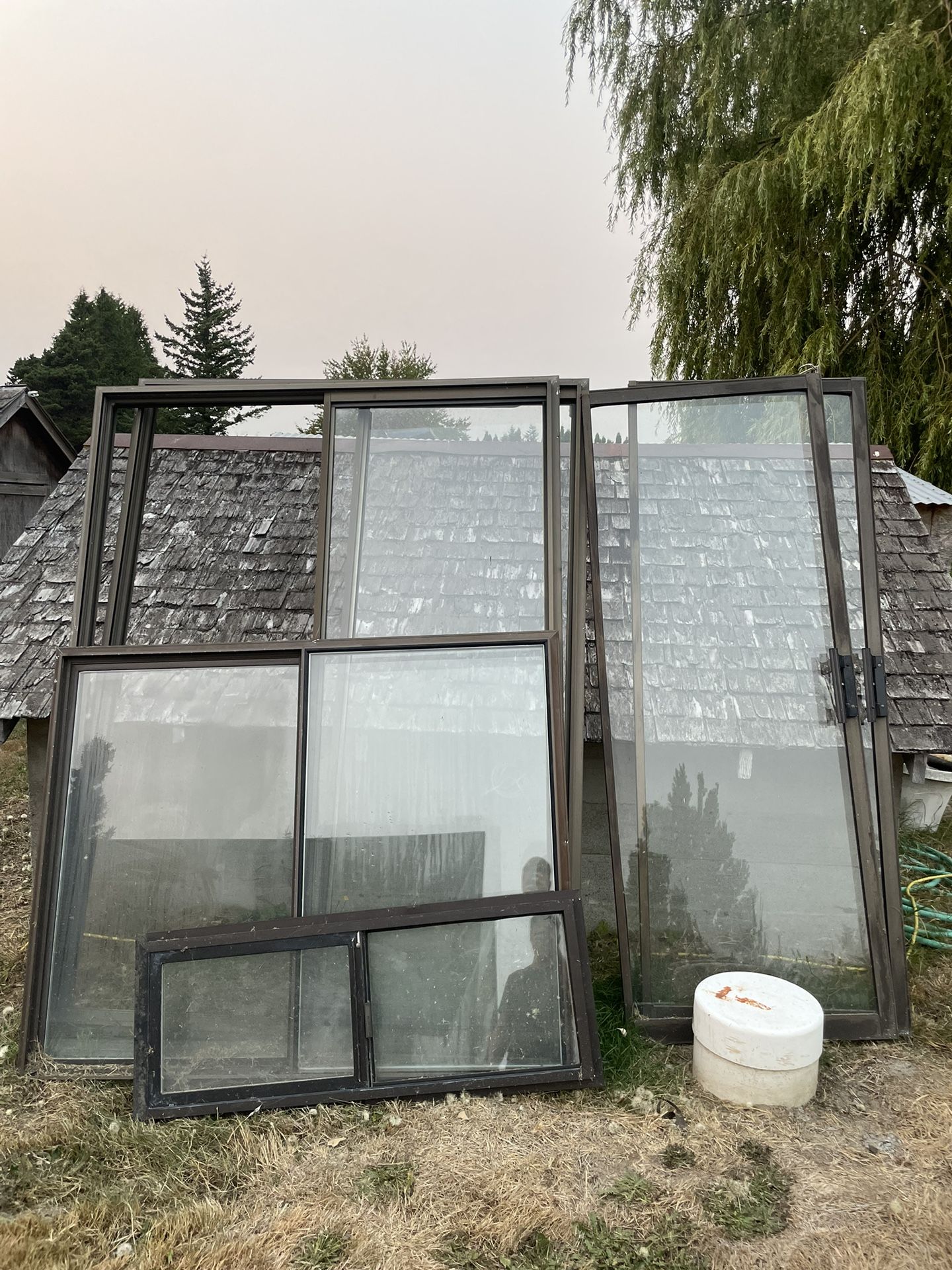 Black Aluminum Sliding Doors and Windows