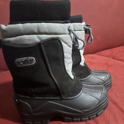 Size 12 Boys Snow Boots 