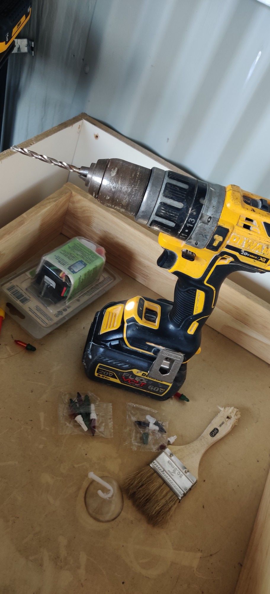DeWalt 20 amp drill and baterie
