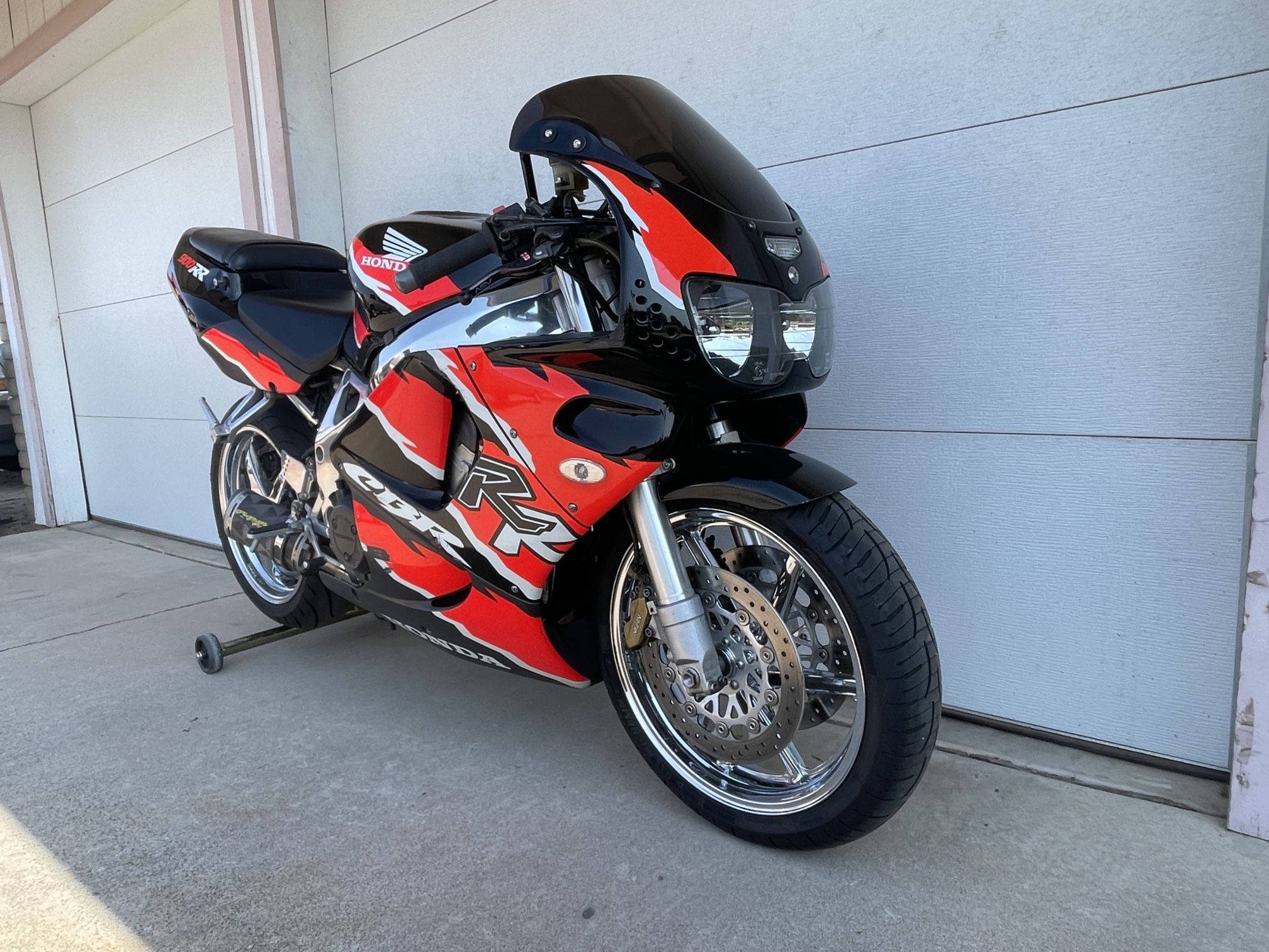 1997 Honda CBR 900rr