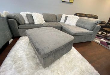 Lima modular sectional $799