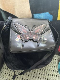 Hot Topic purse