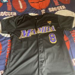 Kobe 8/24 Button Jersey Men’s Small