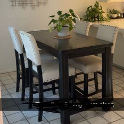 Bar Height Dinning Room