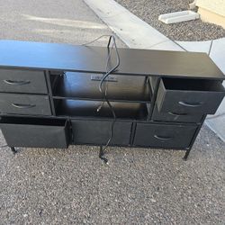 CHEAP Must Go !! QUEEN BED $60 W BOXSPRING 