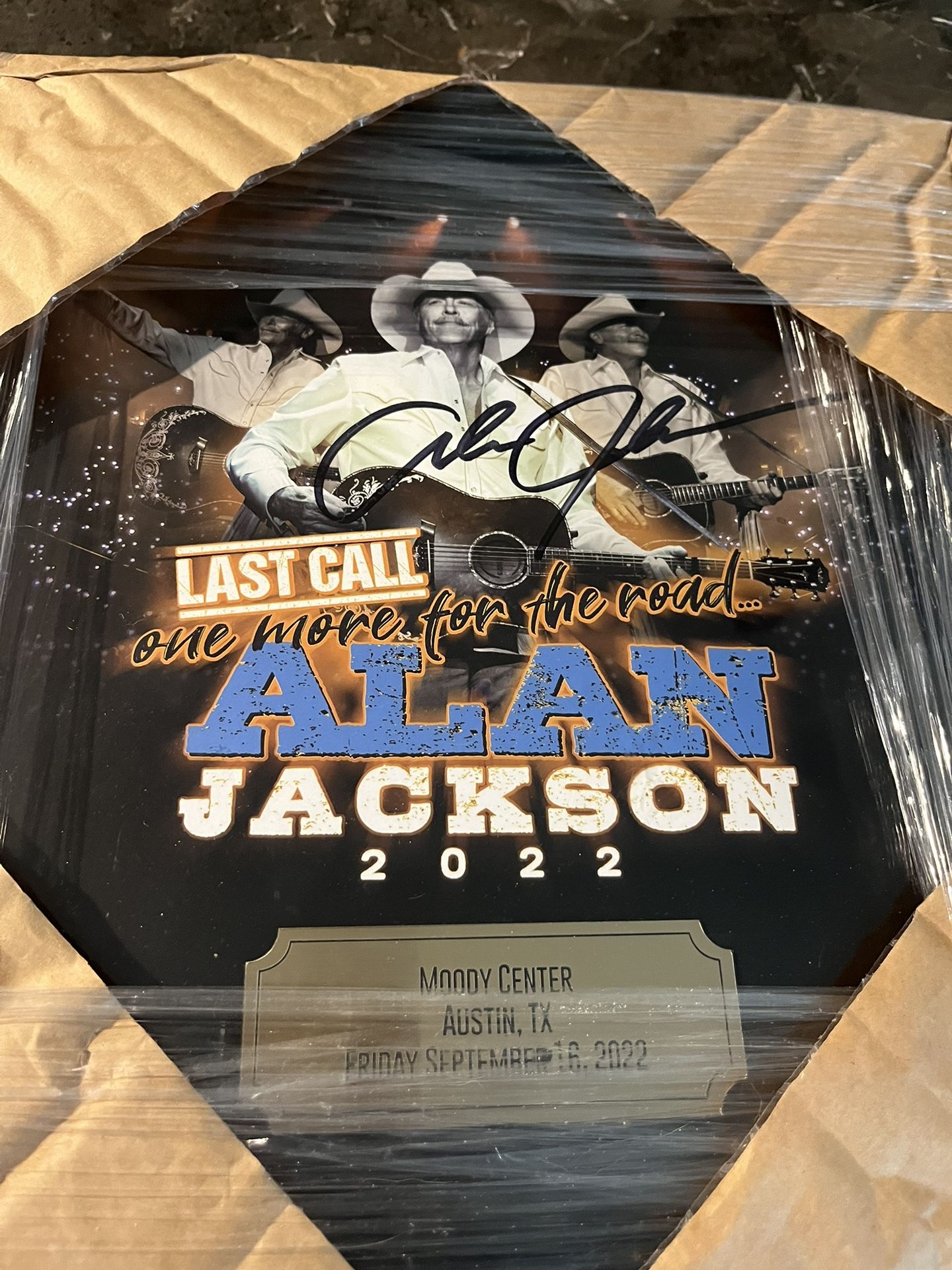 Alan Jackson Autograph