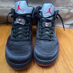 10.5M Jordan 5 Bred