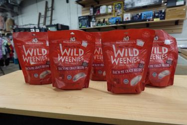 3.25 oz Stella & Chewy’s Bacon Wild Weenies Freeze-Dried Raw Dog Treats