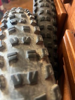 FREE if you run tubes, STANS seeps out 29 x 2.6 front 29 x 2.3 rear BUTCHER  SPECIALIZED used