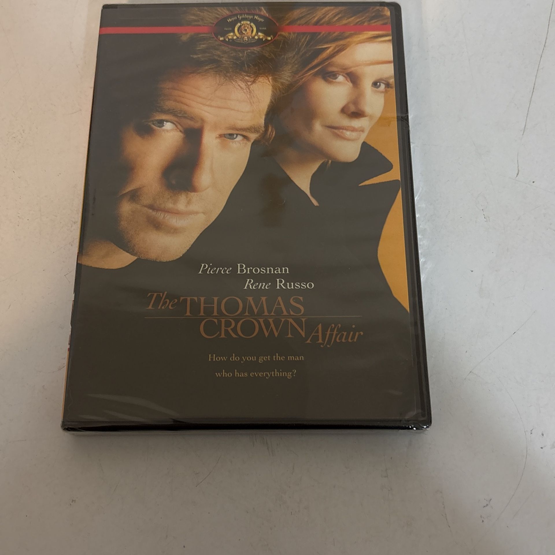 THE THOMAS CROWN AFFAIR DVD