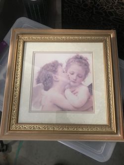 Very cute picture frame . First kiss