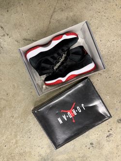 Air Jordan 11 Bred Velvet Sz 5M / 6.5W