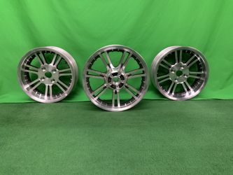 Wheels From 2019 HD Tri-Glide Ultra 2 15” Back Rims / 1 19” Front Rim