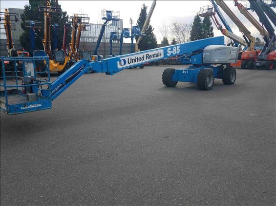 GENIE S-85 TELESCOPIC BOOM LIFT SPECIAL VALUE!!!!