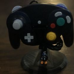 Nintendo GameCube Controller And Stand 