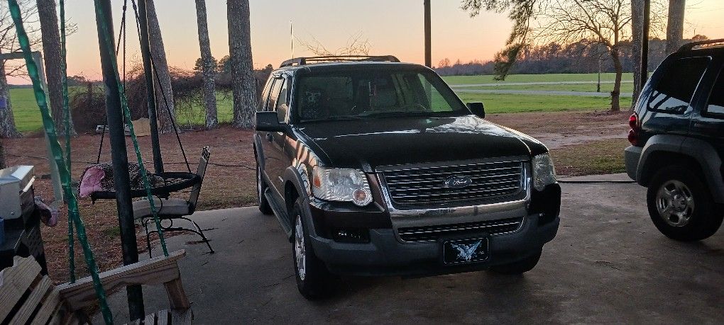 2006 Ford Explorer