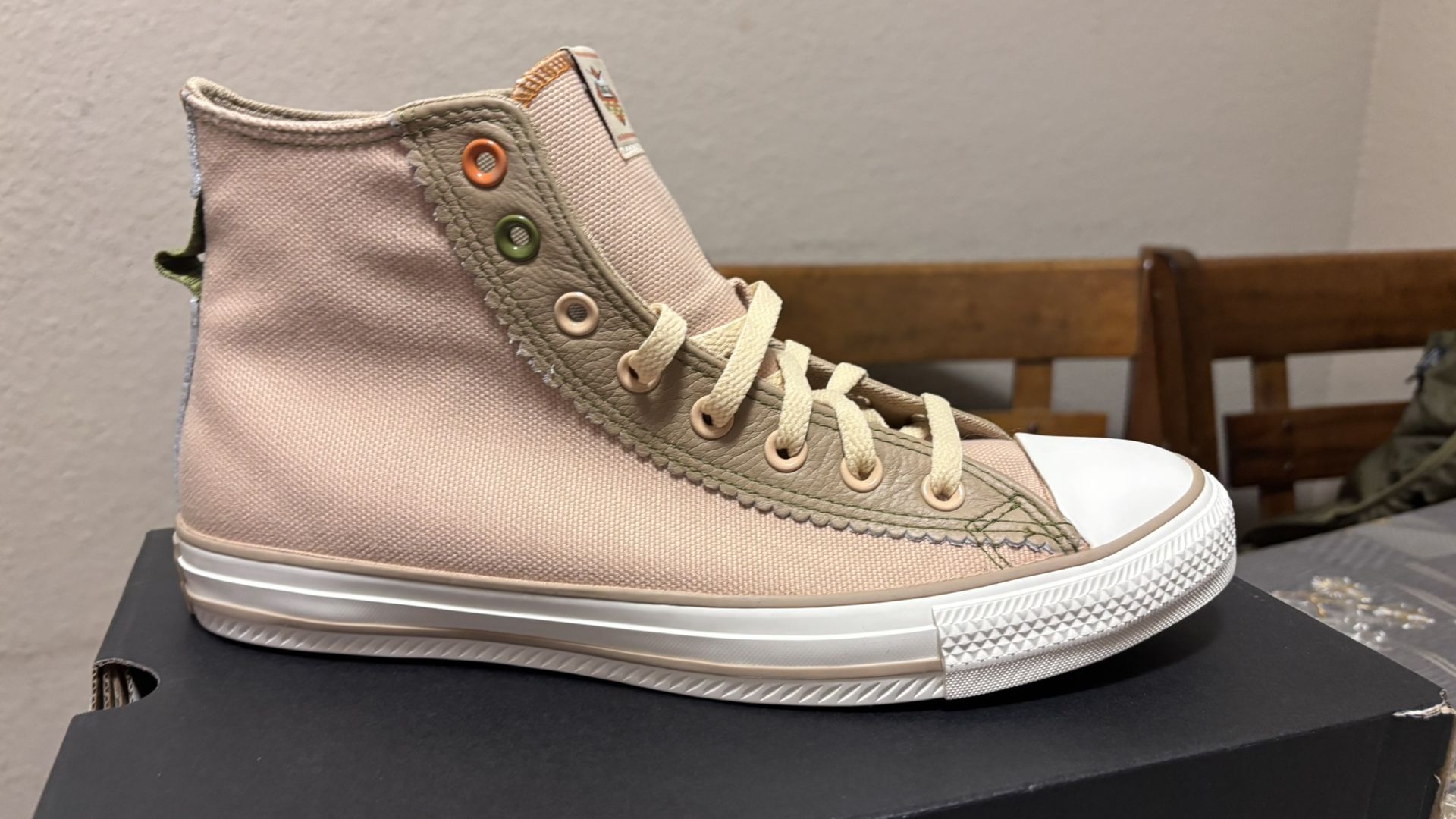 Converse