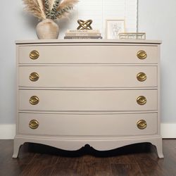 DRESSER - VINTAGE DRESSER - BOW FRONT  MAHOGANY DRESSER
